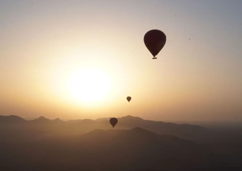 marrakech hot air balloon sunrise